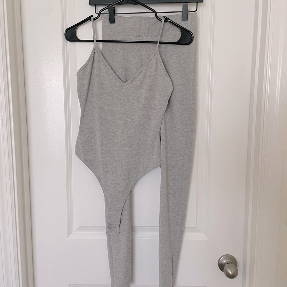 JLUXLABEL - BODY SUIT AND LEGGING SET